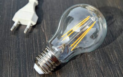 Energia elettrica: dal 1° luglio 2024 fine del mercato tutelato per i clienti domestici